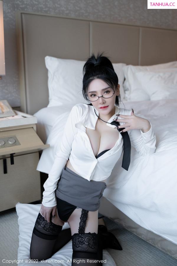 潘娇娇 潘娇娇 [XiuRen]高清写真图 2022.11.15 No.5856 潘娇娇 黑丝美臀第49张图片